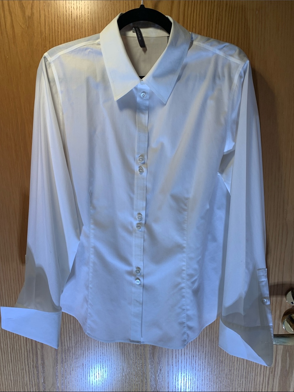 Liz Claiborne White 100% Cotton Button-Down for Cuff Links Shirt - Size M